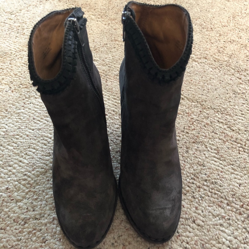 Frye Boots - Picture 5 of 8